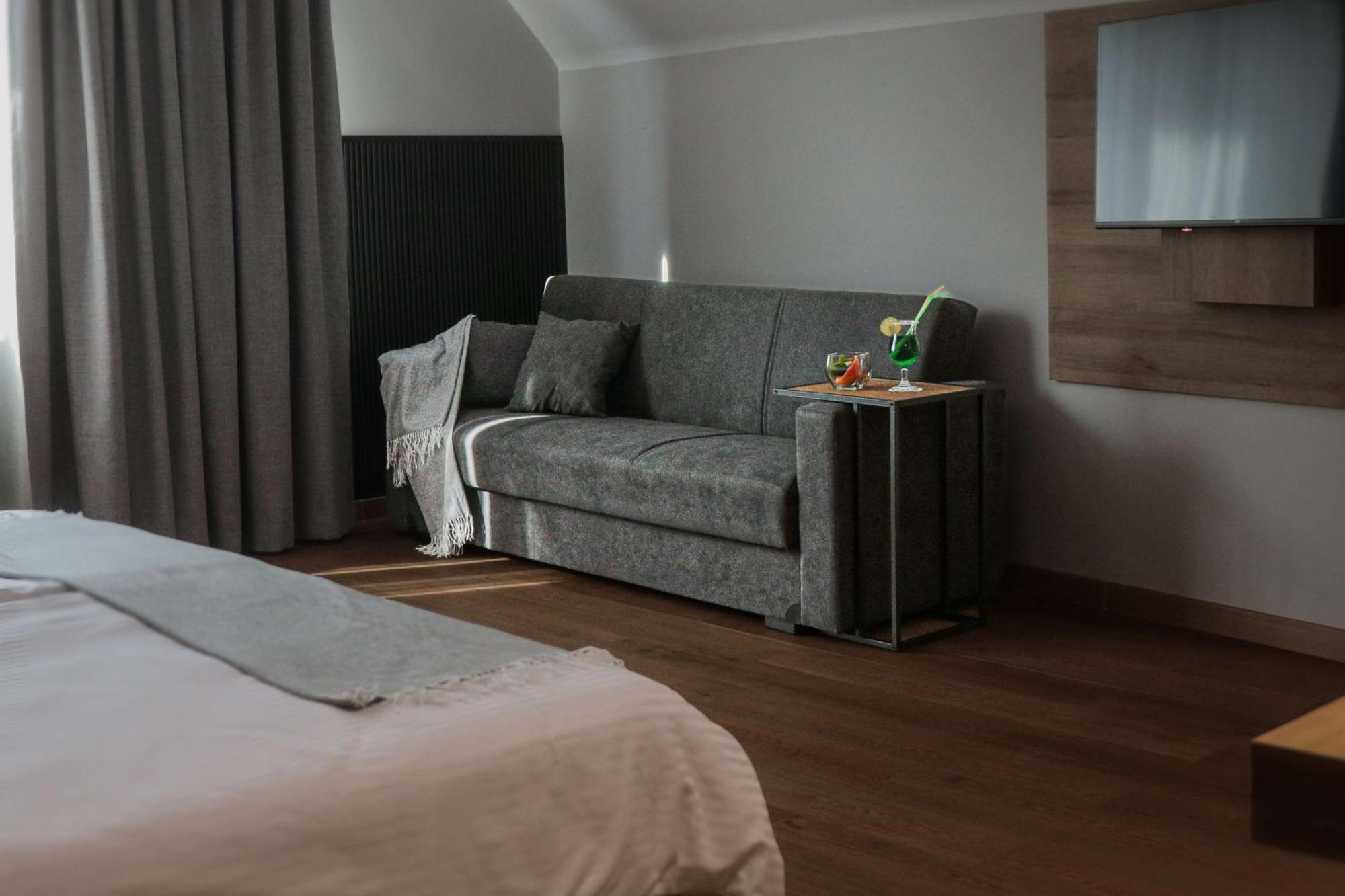 Best Western Plus Lozenetz Hotel โซเฟีย ภายนอก รูปภาพ